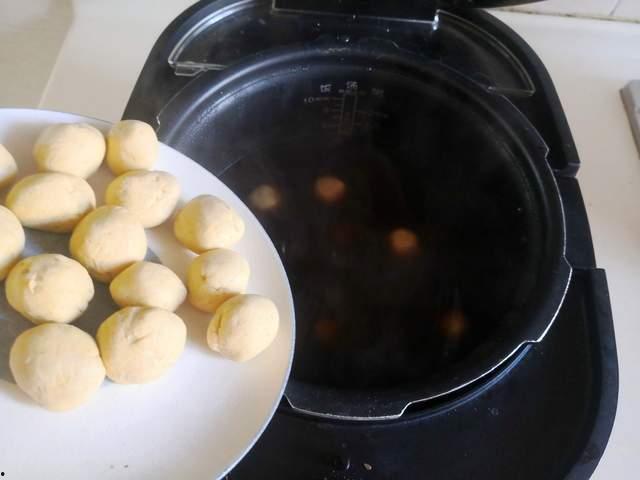 小汤圆在线吃瓜